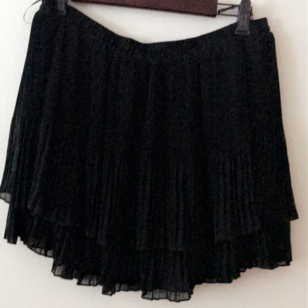 Eoote black mini skirt